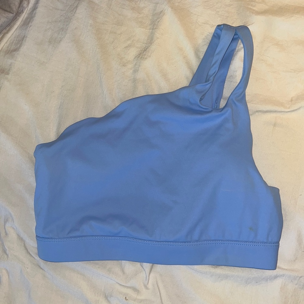 Pretty Little Thing sports bra